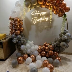 Metallic Elegance Ring Birthday Decor